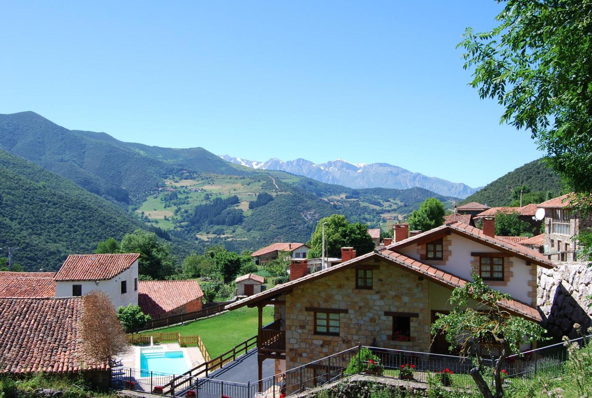 Casa Rural Los Llares Lerones Exterior photo